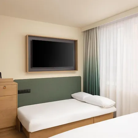 Hampton By Hilton Paris Ouen
