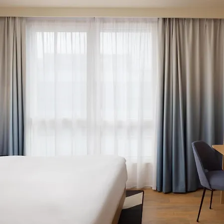 Hampton By Hilton Paris Ouen