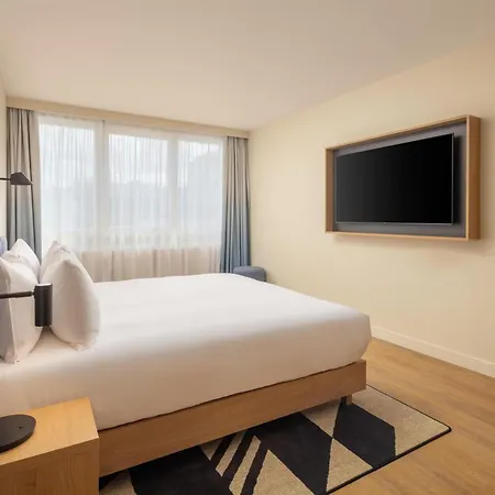 Hampton By Hilton Paris Ouen