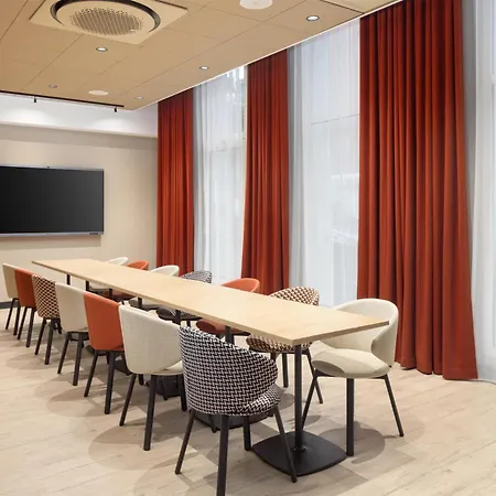 Hampton By Hilton Paris Ouen